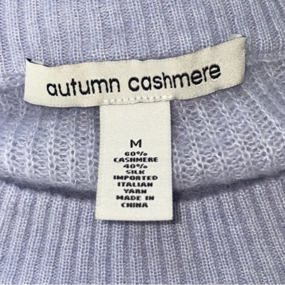 Autumn Cashmere Shaker Flare Sleeve Crewneck Cropped Sweater in Blue Blossom - M